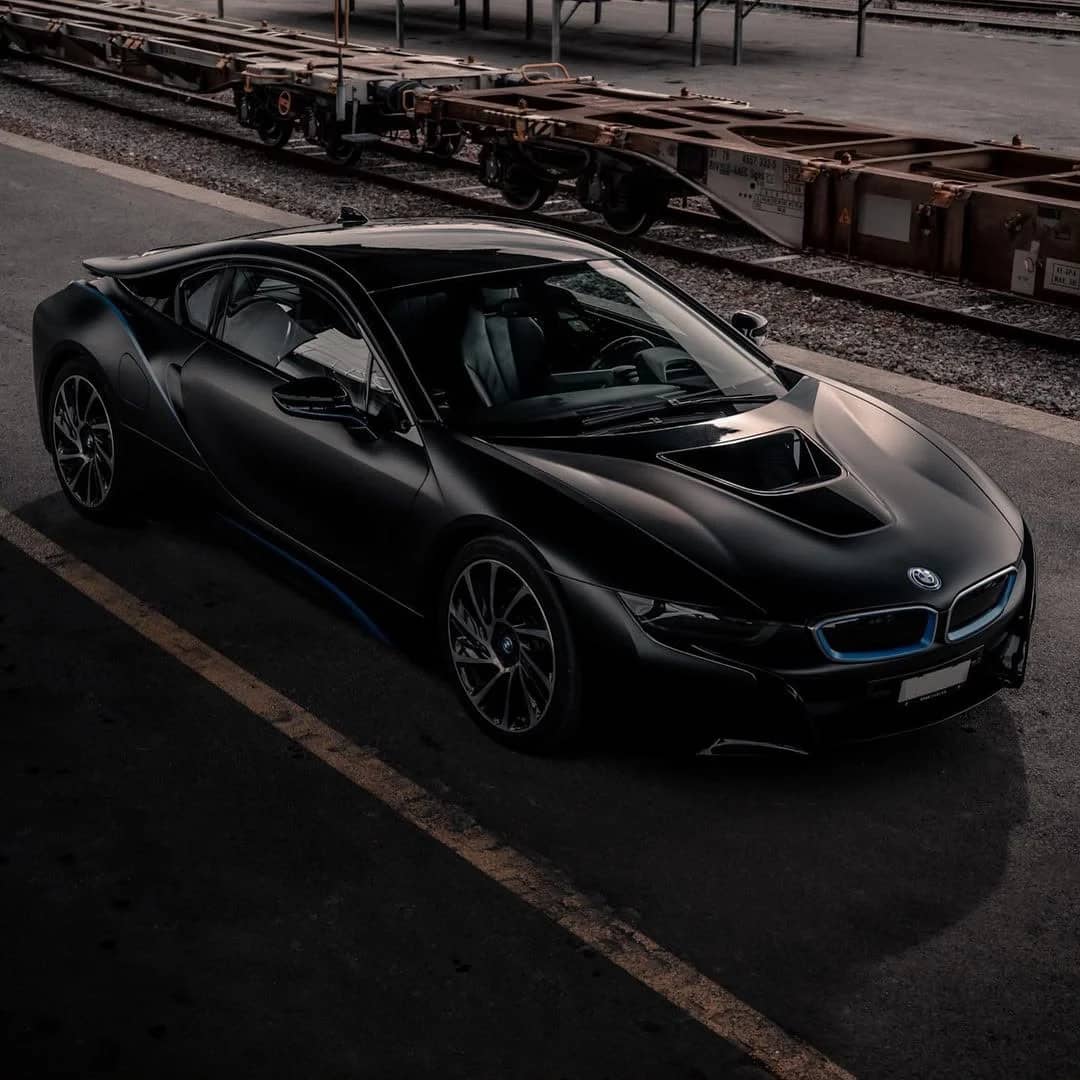 BMW i8
