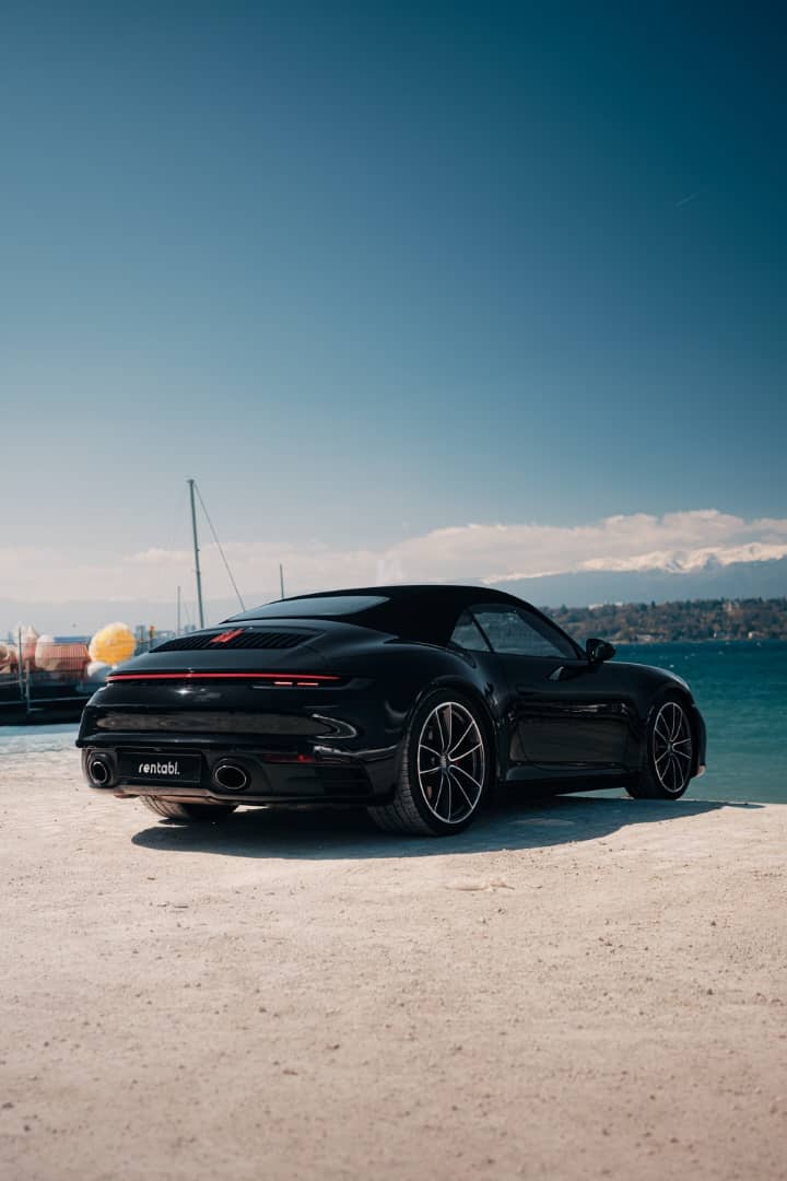 Porsche-19.jpg