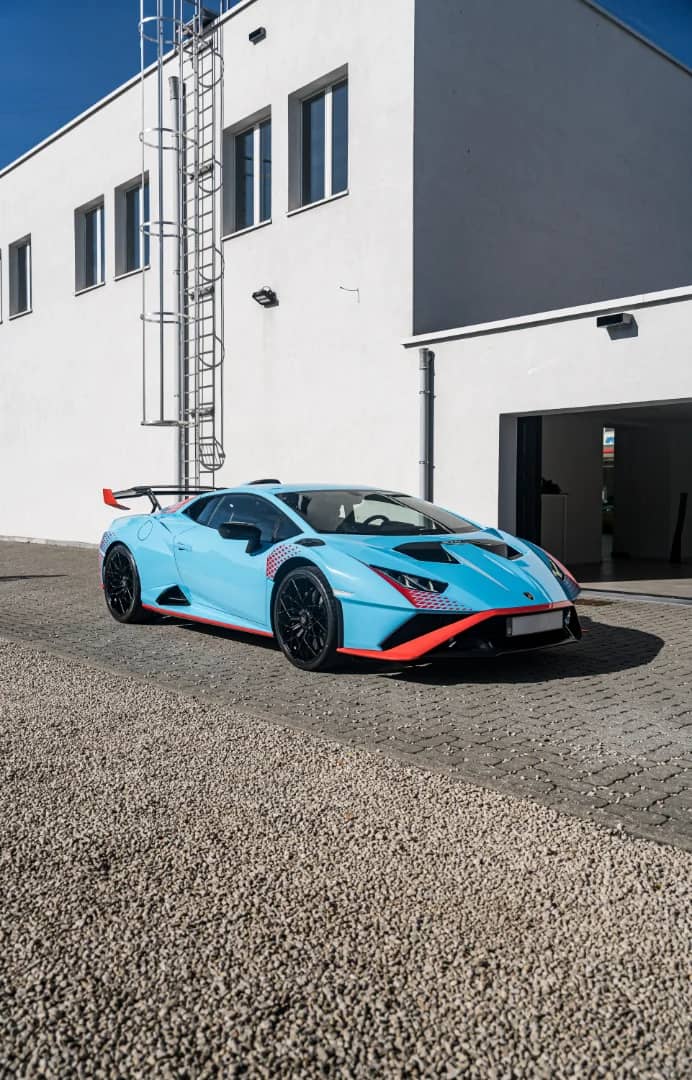 Lamborghini Huracán STO