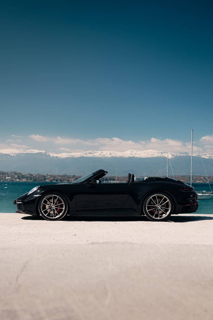 Porsche-14.jpg