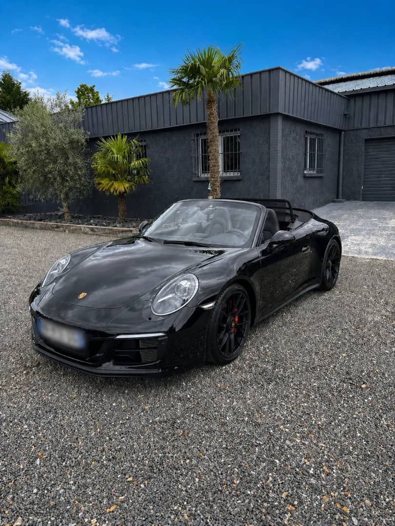 Porsche 911