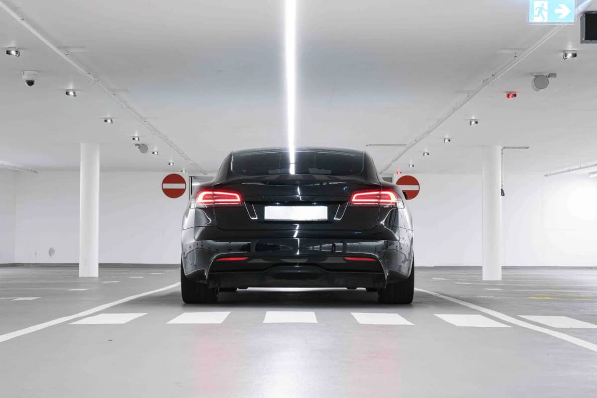 Tesla Model S Plaid Track Pack Black-8.webp