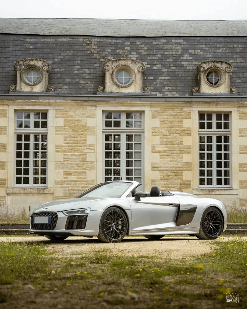 Audi R8