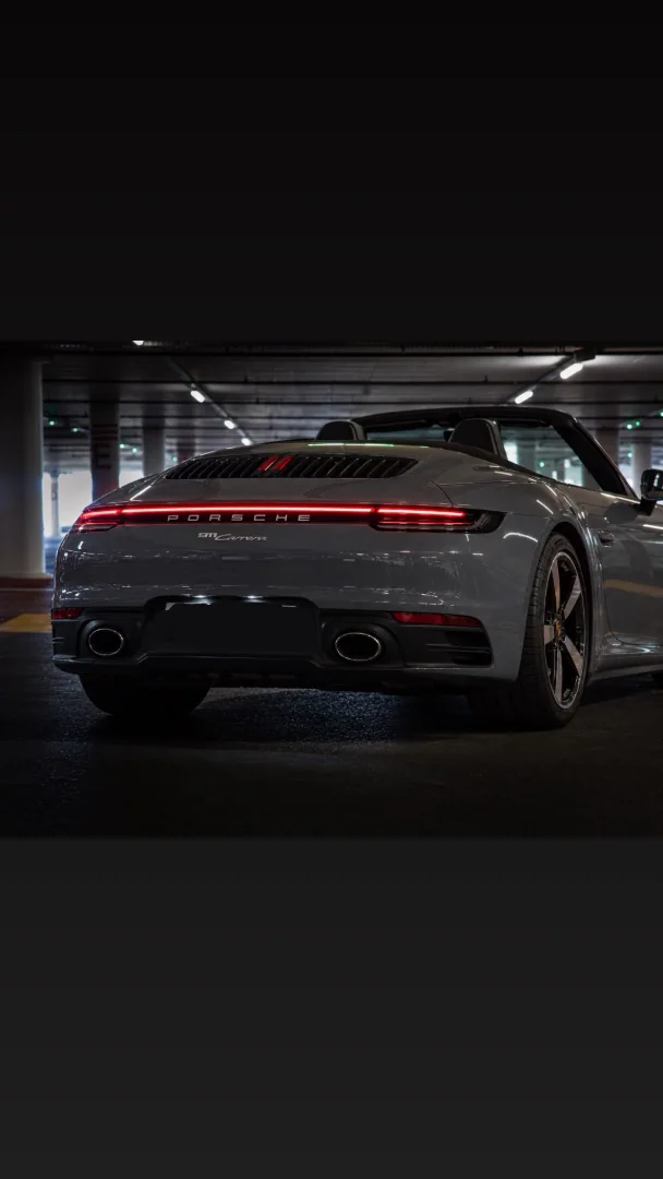 Porsche 992-05.webp