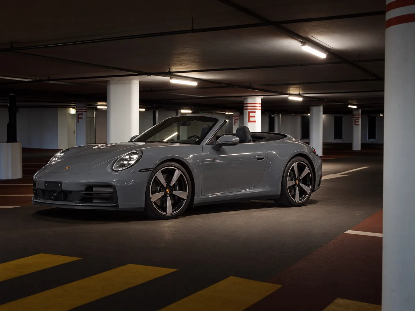 Porsche 992-06.webp