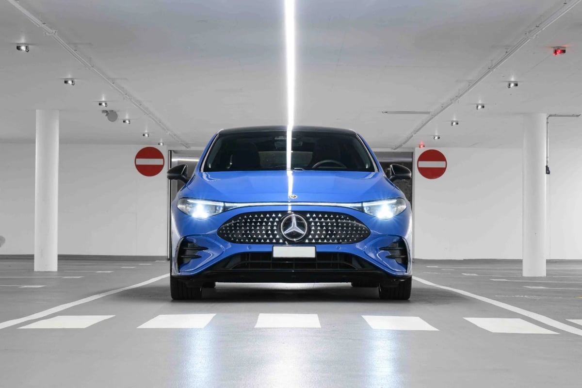 Mercedes-Benz CLA 350 4matic EQ-1.webp